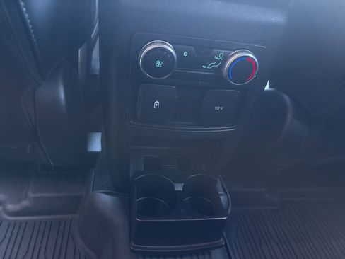Certified 2022 Ford Explorer XLT w/ Equipment Group 202A image 43