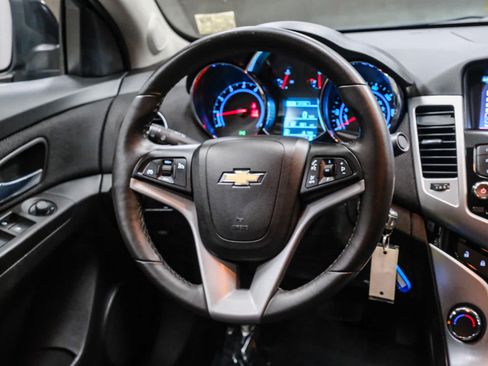 Used 2014 Chevrolet Cruze LT w/ RS Package FWD image 19