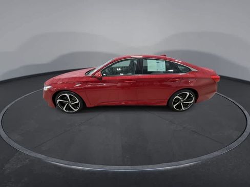 Used 2018 Honda Accord Sport image 5