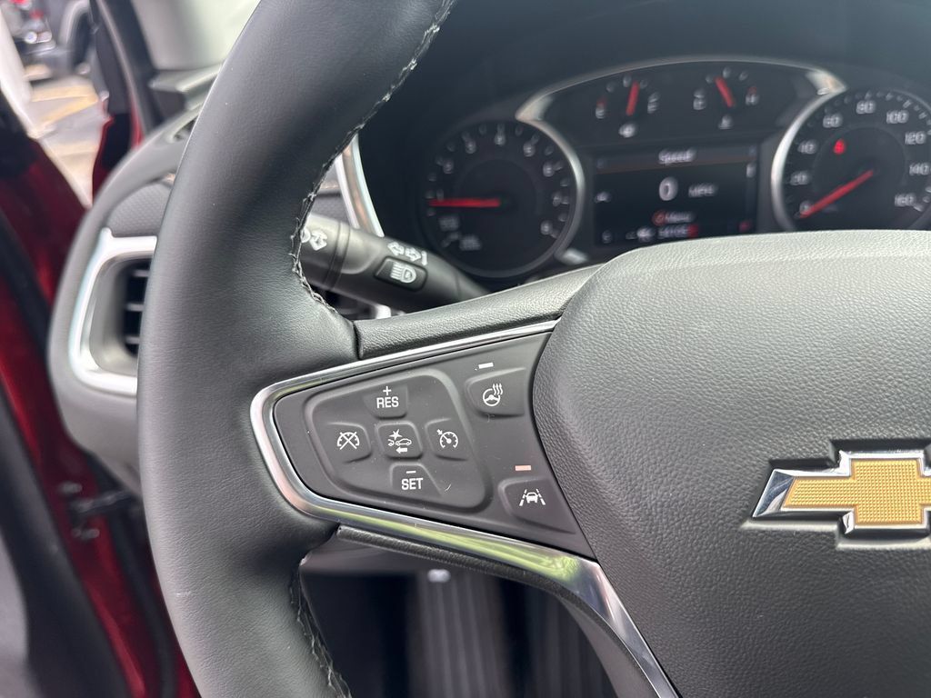 Certified 2024 Chevrolet Equinox Premier FWD image 19