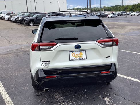 Certified 2022 Toyota RAV4 XSE w/ Premium Package AWD/4WD image 34
