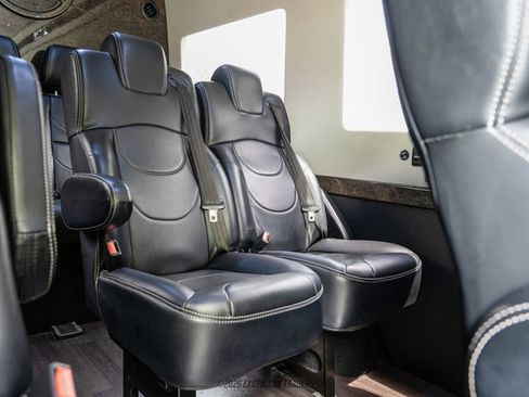 Used 2017 Mercedes-Benz Sprinter 3500 image 61