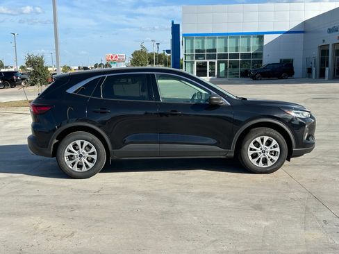 Used 2024 Ford Escape Active AWD/4WD image 6