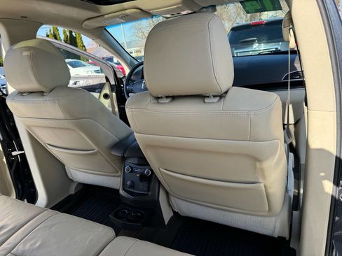 Used 2014 Lincoln MKT Ecoboost AWD 4dr Crossover w/ Equipment Group 201A image 10