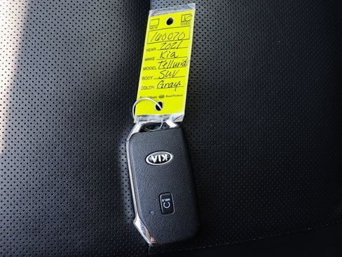 Used 2021 Kia Telluride LX AWD/4WD image 63