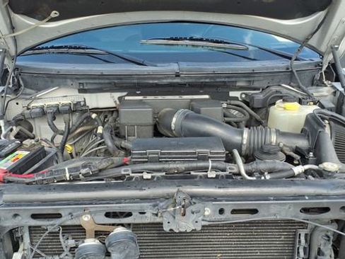 Used 2013 Ford F150 Raptor w/ Luxury Equipment Group image 33