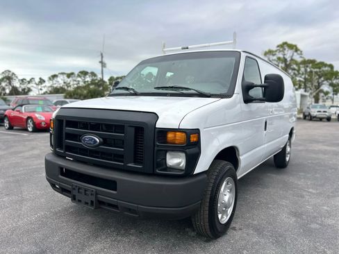 Used 2012 Ford E-150 and Econoline 150 image 4