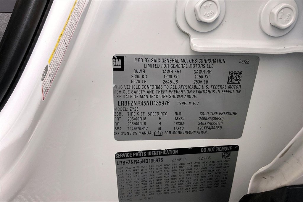 Certified 2022 Buick Envision Essence w/ Technology Package I FWD image 18