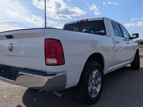 Used 2021 RAM 1500 Classic SLT RWD image 21
