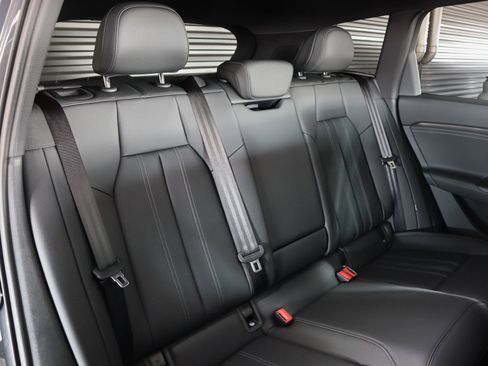 New 2027 Audi Q6 e-tron Premium Plus AWD/4WD image 12