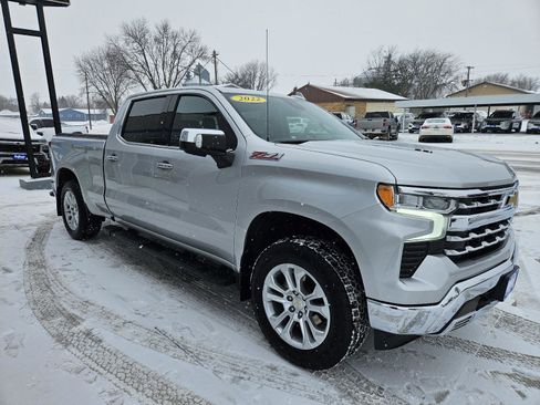 Used 2022 Chevrolet Silverado 1500 LTZ image 6