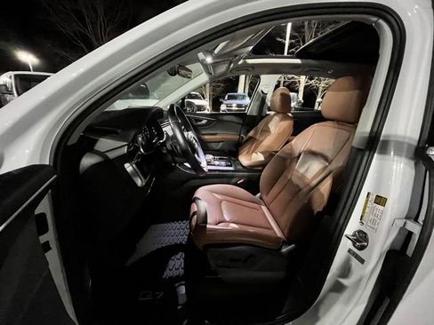 Used 2021 Audi Q7 2.0T Premium w/ Convenience Package image 16