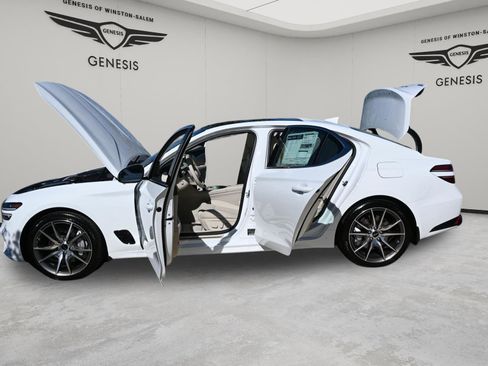 New 2026 Genesis G70 2.5T Prestige image 19