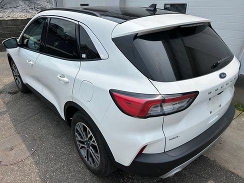Used 2020 Ford Escape SEL FWD image 4