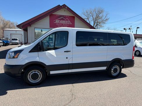 Used 2018 Ford Transit 150 XL image 5