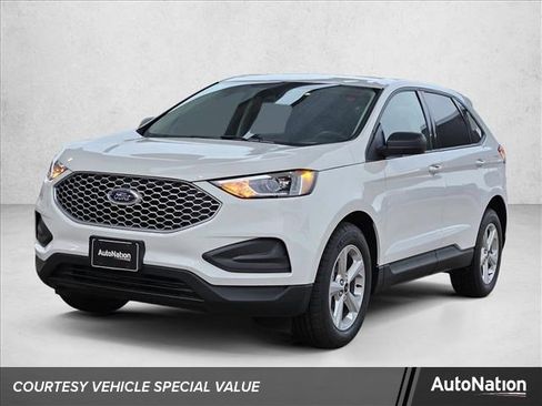 Used 2024 Ford Edge SE image 1