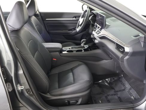 Used 2023 Nissan Altima 2.5 SL FWD image 33
