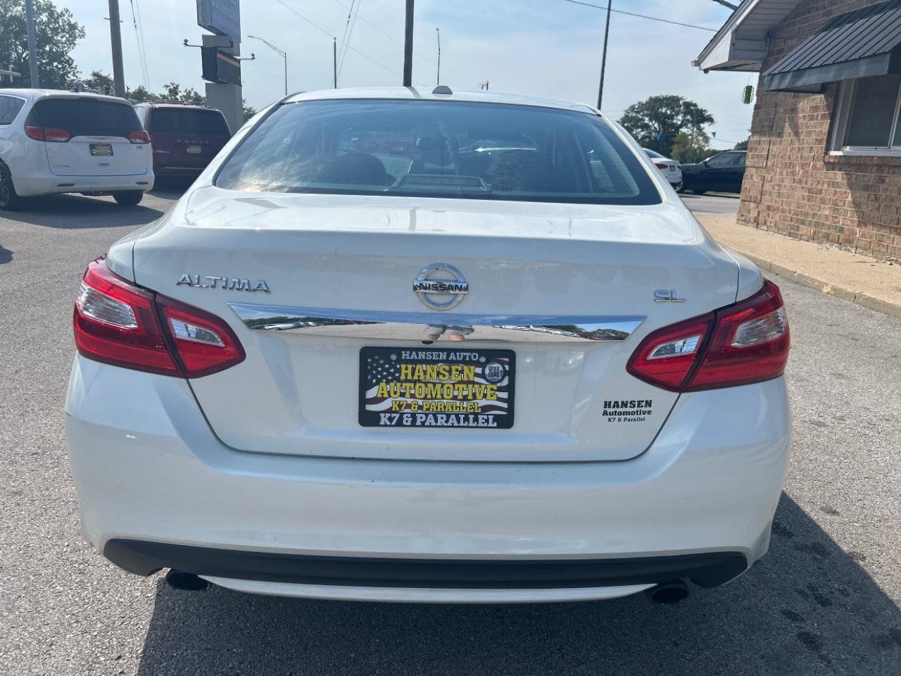 Used 2017 Nissan Altima 2.5 SL w/ 2.5 Technology Package FWD image 6