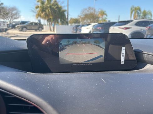 Used 2025 MAZDA MAZDA3 s image 22