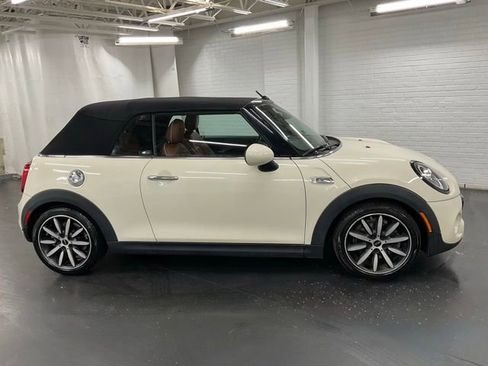 Used 2019 MINI Cooper S FWD image 6
