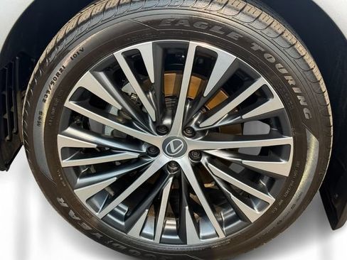 Certified 2026 Lexus RX 350 w/ Convenience Package AWD/4WD image 9