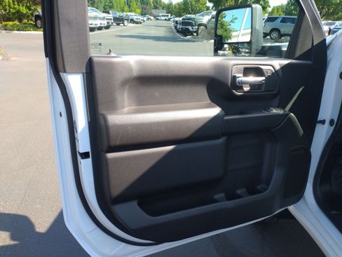 New 2025 Chevrolet Silverado 2500 W/T w/ WT/CX Safety Package image 18