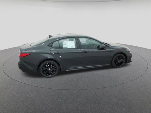 New 2026 Toyota Camry SE image 10