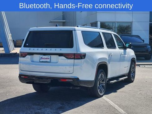 Used 2024 Jeep Wagoneer L Series II image 4