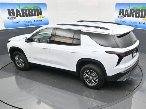 New 2026 Chevrolet Traverse LT image 25