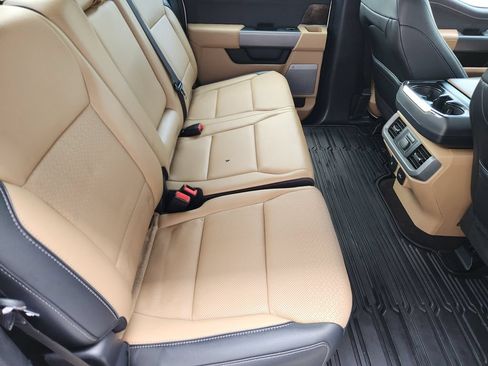 Used 2021 Ford F150 Lariat w/ Equipment Group 502A High AWD/4WD image 31