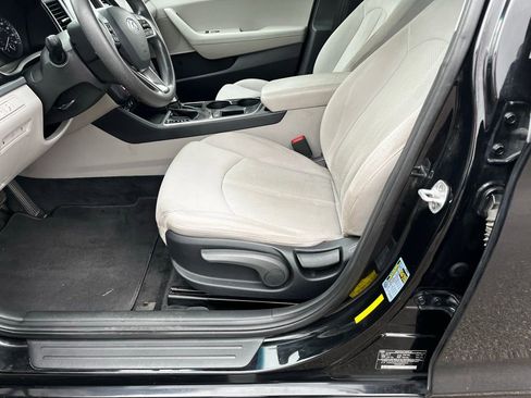Used 2018 Hyundai Sonata SE image 32
