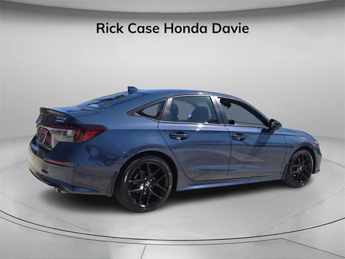 Certified 2025 Honda Civic Sport image 7