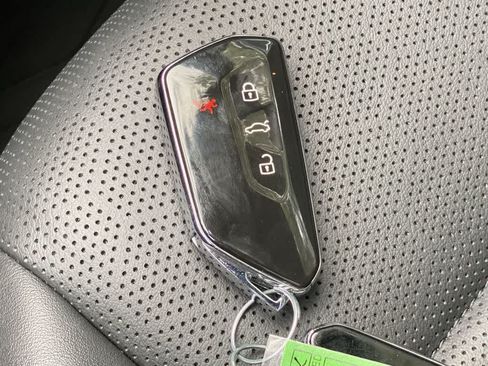 Used 2023 Volkswagen ID.4 Pro S AWD/4WD image 27