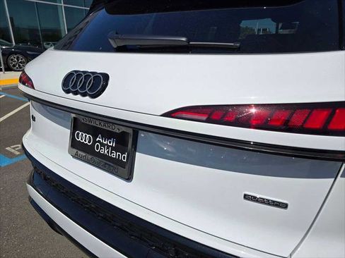 New 2026 Audi Q3 quattro 2.0T AWD/4WD image 15