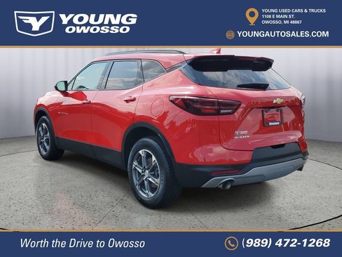 Used 2024 Chevrolet Blazer LT w/ Convenience Package FWD image 10