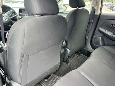 Used 2024 Nissan Sentra S FWD image 17
