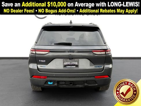 Used 2023 Jeep Grand Cherokee Trailhawk w/ Luxury Tech Group III image 5