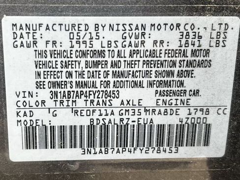 Used 2015 Nissan Sentra SR FWD image 34
