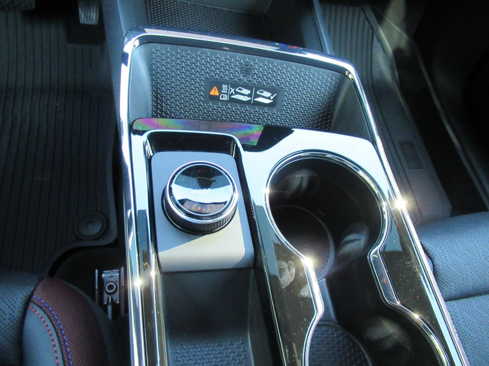 Used 2026 Chevrolet Equinox RS w/ Safety and Technology Package FWD image 27