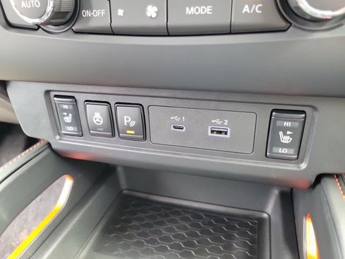 New 2026 Nissan Frontier PRO-4X w/ Tow Package AWD/4WD image 28