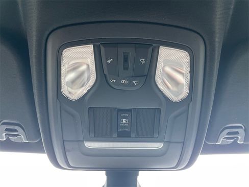 Used 2019 RAM 1500 Big Horn image 21
