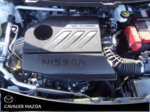 Used 2023 Nissan Rogue SL image 42