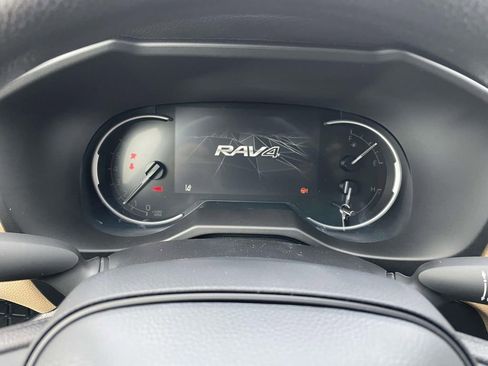 New 2025 Toyota RAV4 LE image 34