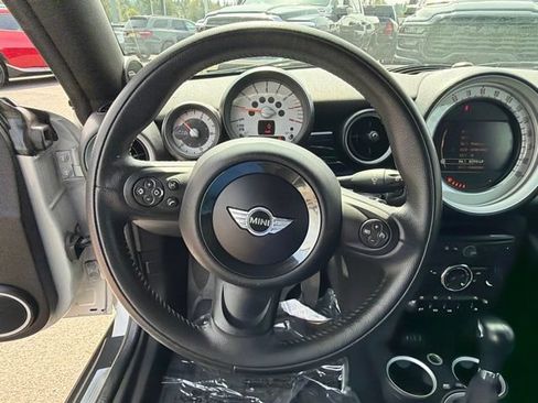 Used 2013 MINI Cooper Roadster FWD image 18