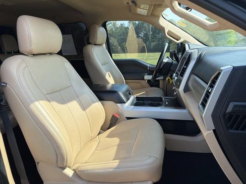 Used 2021 Ford F350 Lariat w/ Chrome Package AWD/4WD image 31