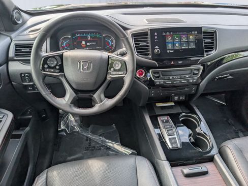 Certified 2022 Honda Pilot Black Edition image 20