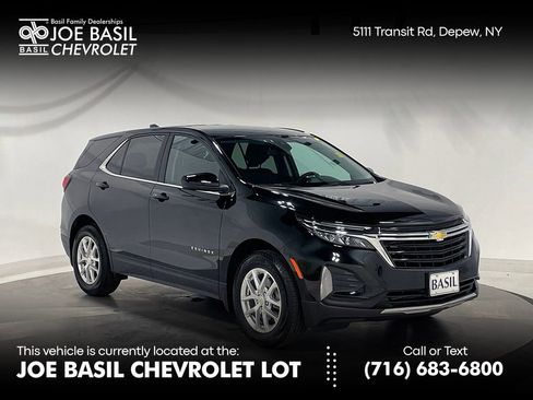 Used 2024 Chevrolet Equinox LT FWD image 1
