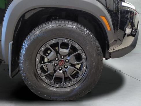 Used 2024 Nissan Frontier PRO-4X w/ Pro Premium Package AWD/4WD image 25