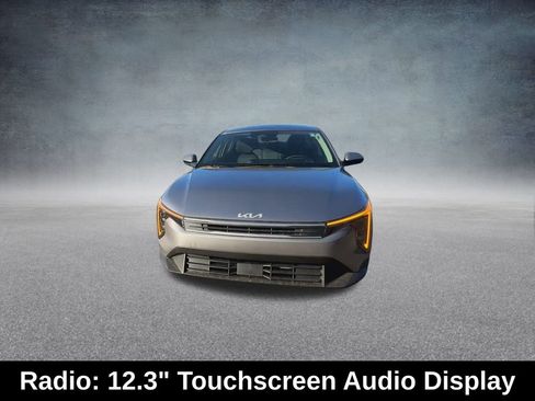 Used 2025 Kia K4 LXS image 6