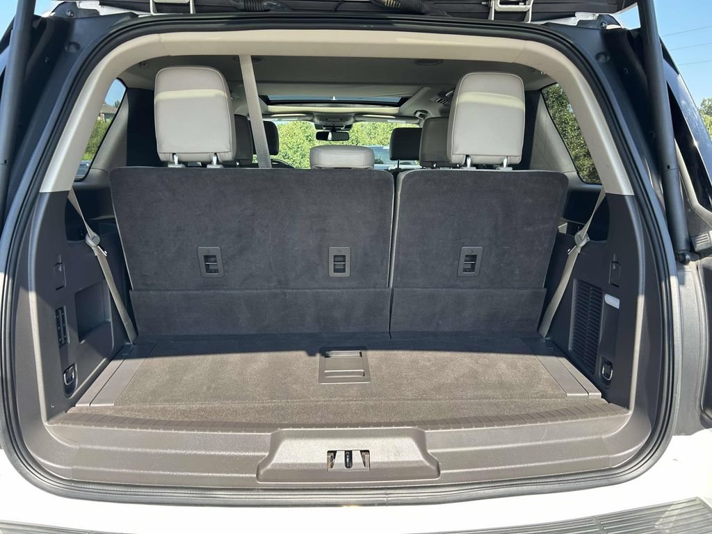 Used 2021 Ford Expedition XLT AWD/4WD image 13
